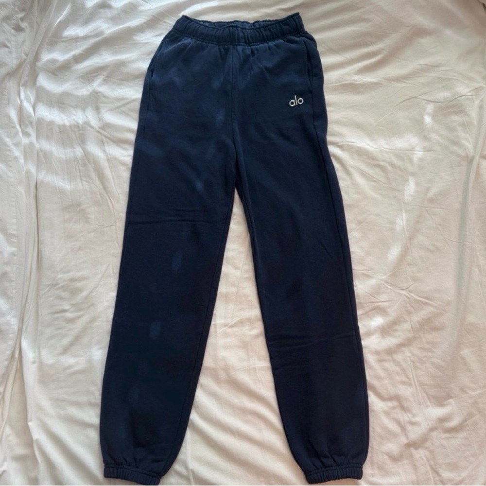 Alo accolade navy sweatpants